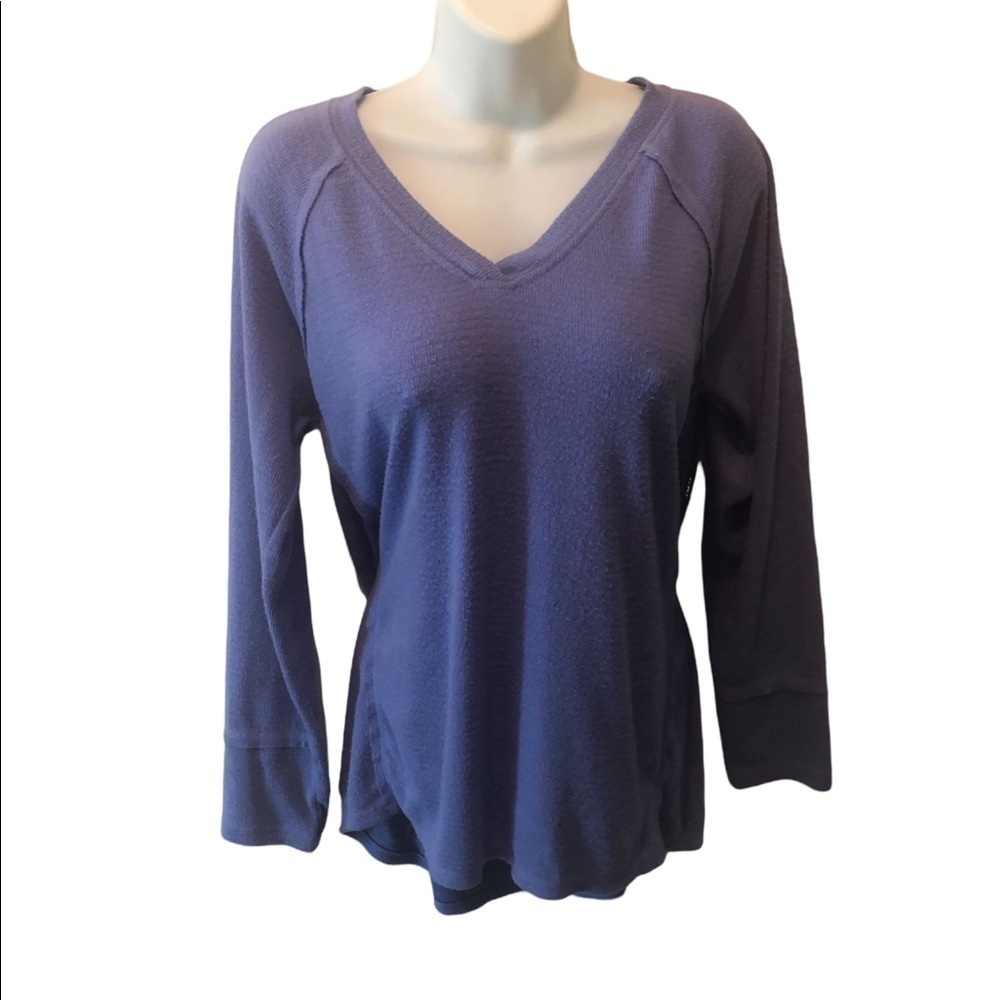 Wildfox Periwinkle Haley Fuzzy Waffle Knit Soft V Neck Sweater Size M